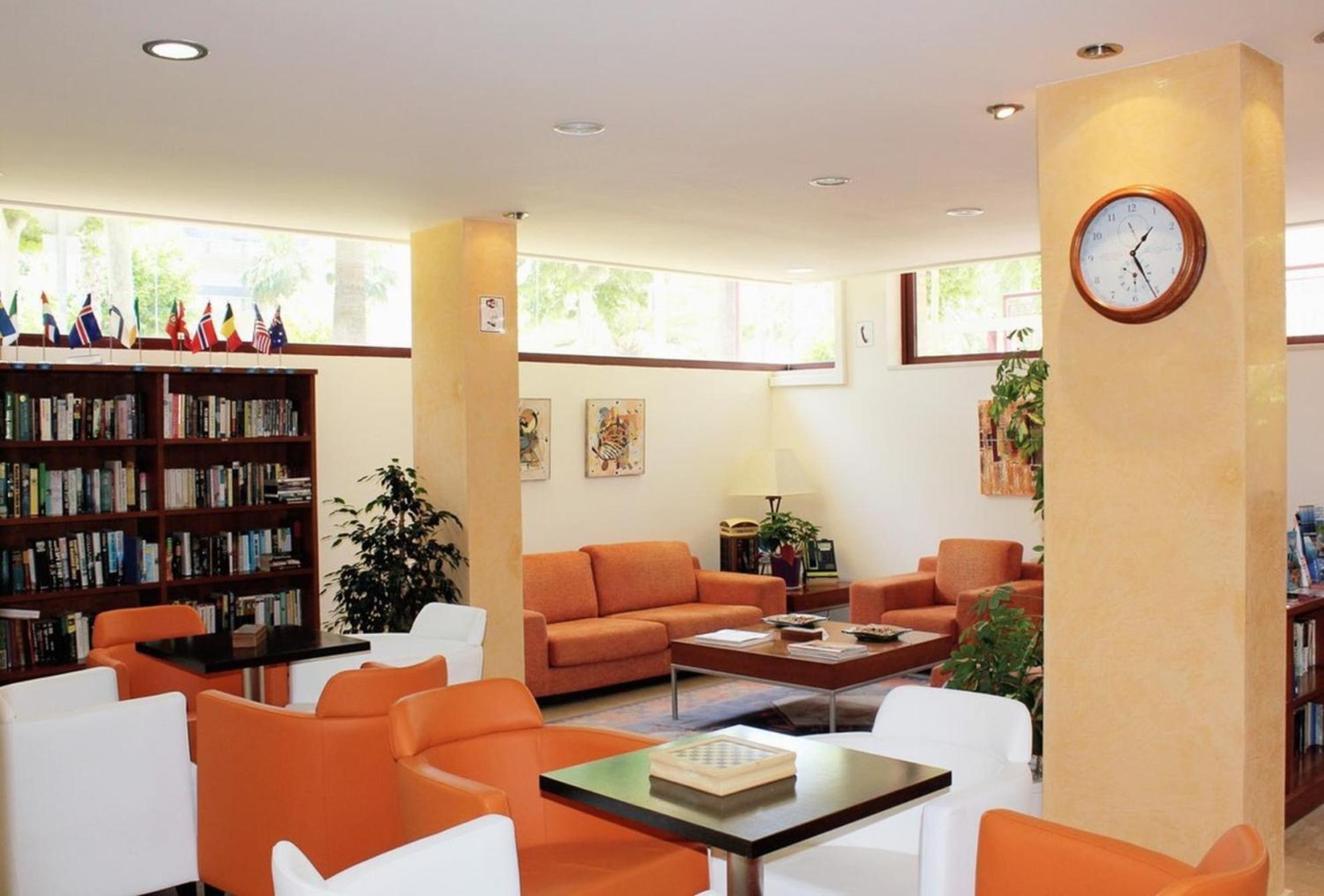 Apartamentos Albir Confort - Avenida 1 Dorm El Albir Ngoại thất bức ảnh