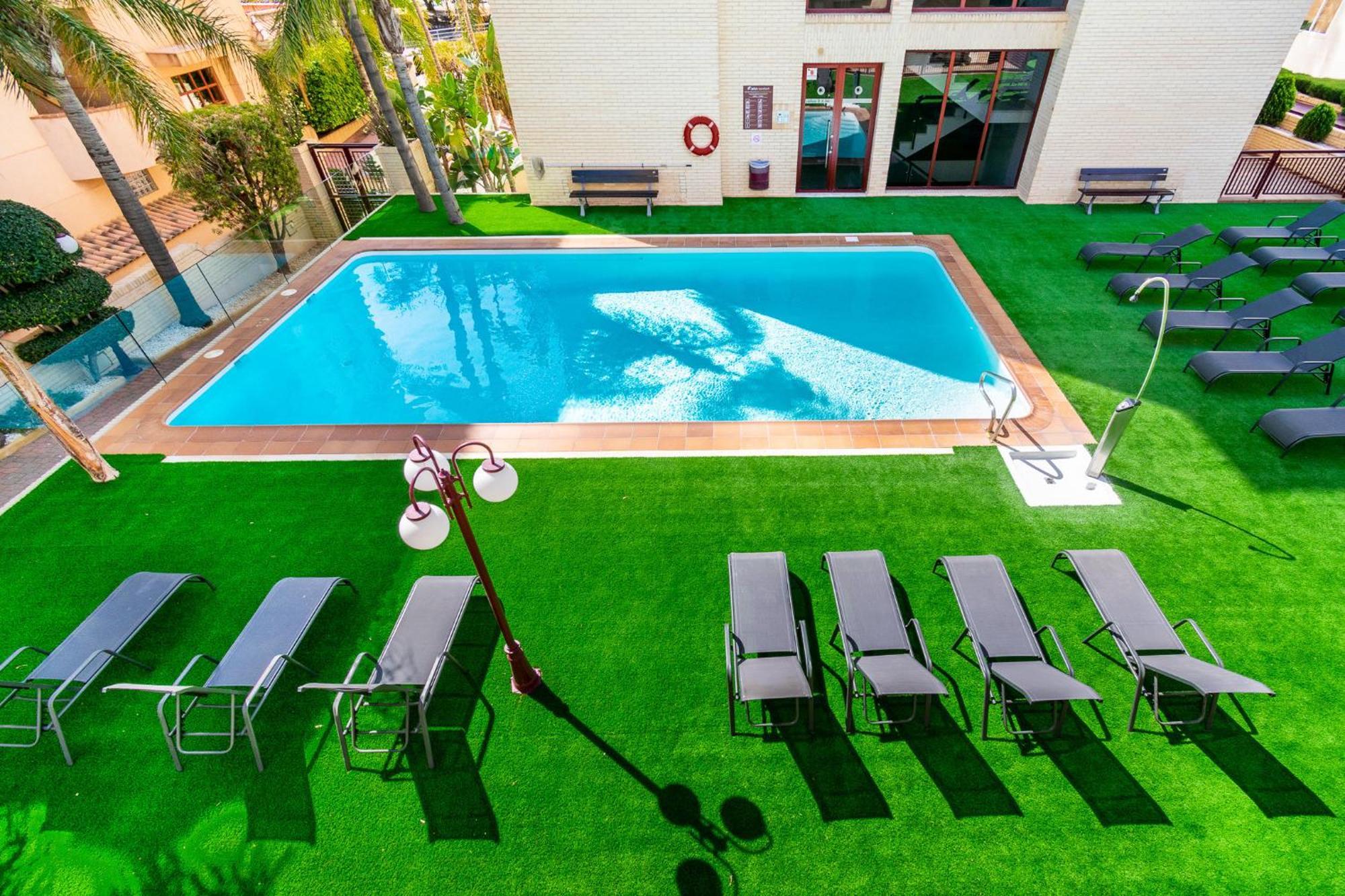Apartamentos Albir Confort - Avenida 1 Dorm El Albir Ngoại thất bức ảnh